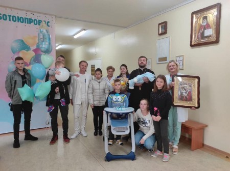 У ЛУЦЬКУ З ПОЛОГОВОГО ВИПИСАЛИ ТИСЯЧНОГО ЗА ЦЕЙ РІК МАЛЮКА