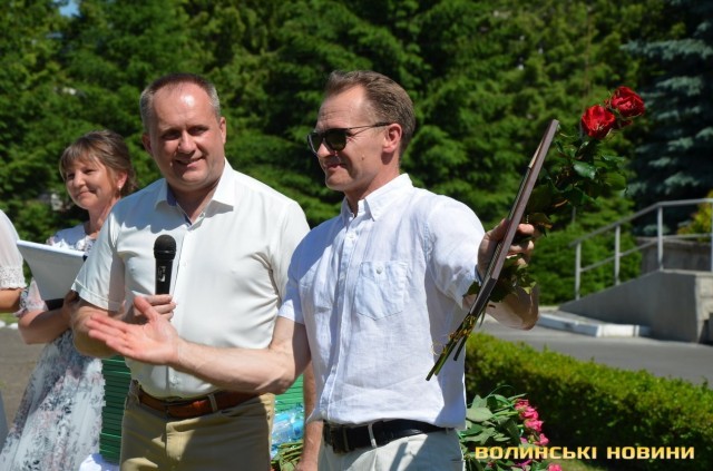 ЇХНЯ ПРАЦЯ ДАРУЄ НОВЕ ЖИТТЯ: ЯК ЛУЦЬКИЙ ПОЛОГОВИЙ БУДИНОК ВІДСВЯТКУВАВ ДЕНЬ МЕДИКА. ФОТО