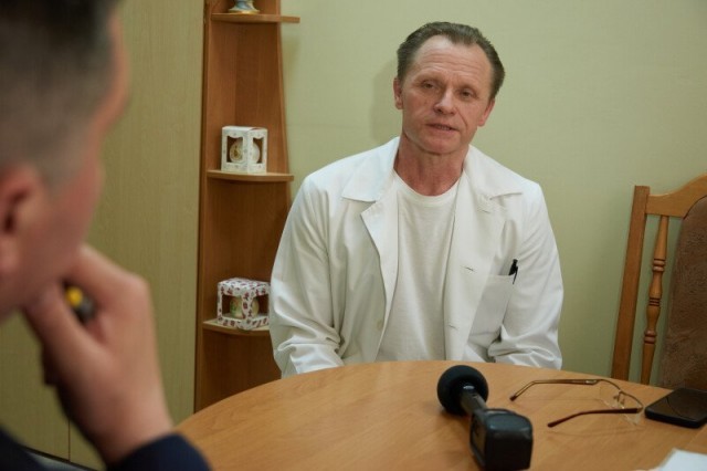 АКТРИСА СЕРІАЛУ «ЖІНОЧИЙ ЛІКАР» У ЛУЦЬКУ НАРОДИЛА ДОНЬКУ
