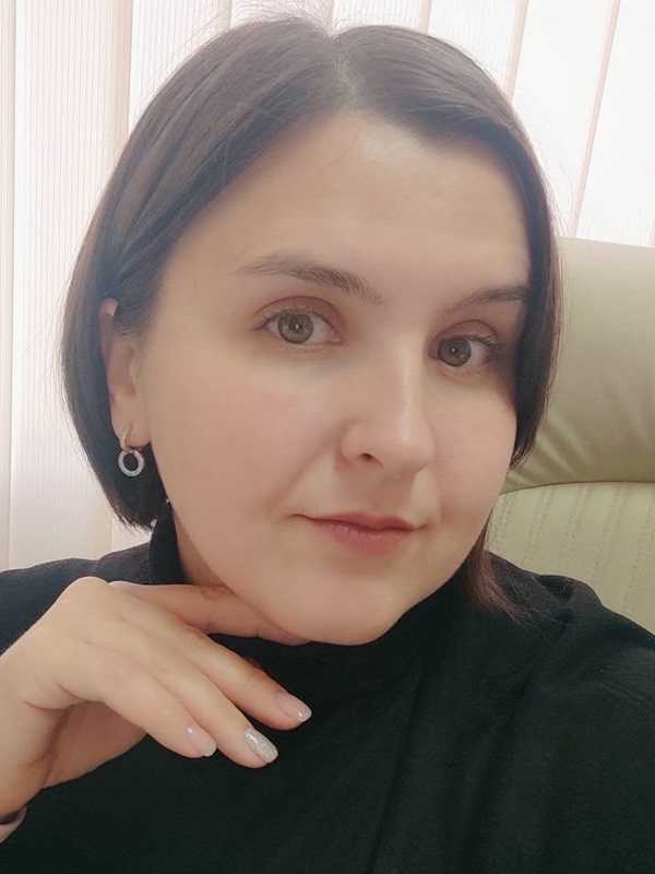 ЛЯШУК Марина Володимирівна